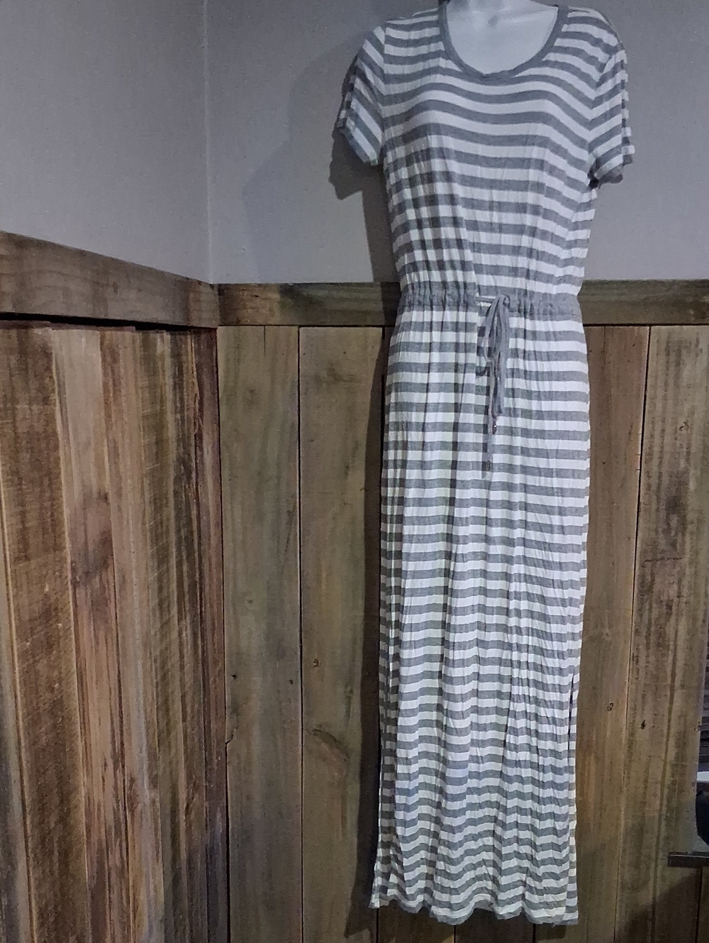 Michael Kors Gray & White Striped Short-Sleeve Maxi Dress with Drawstring